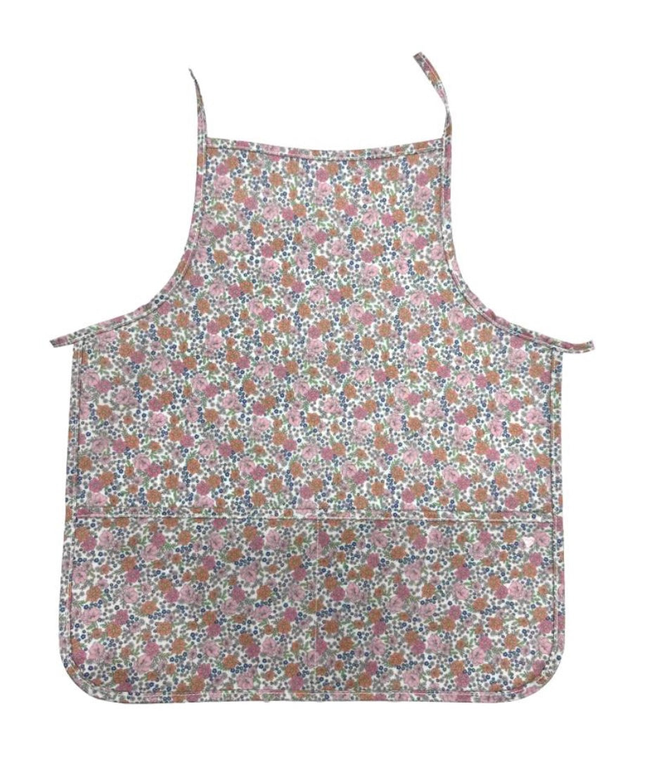 TRVL Apron