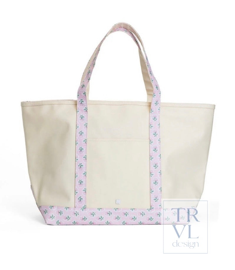 TRVL Maxi Tote